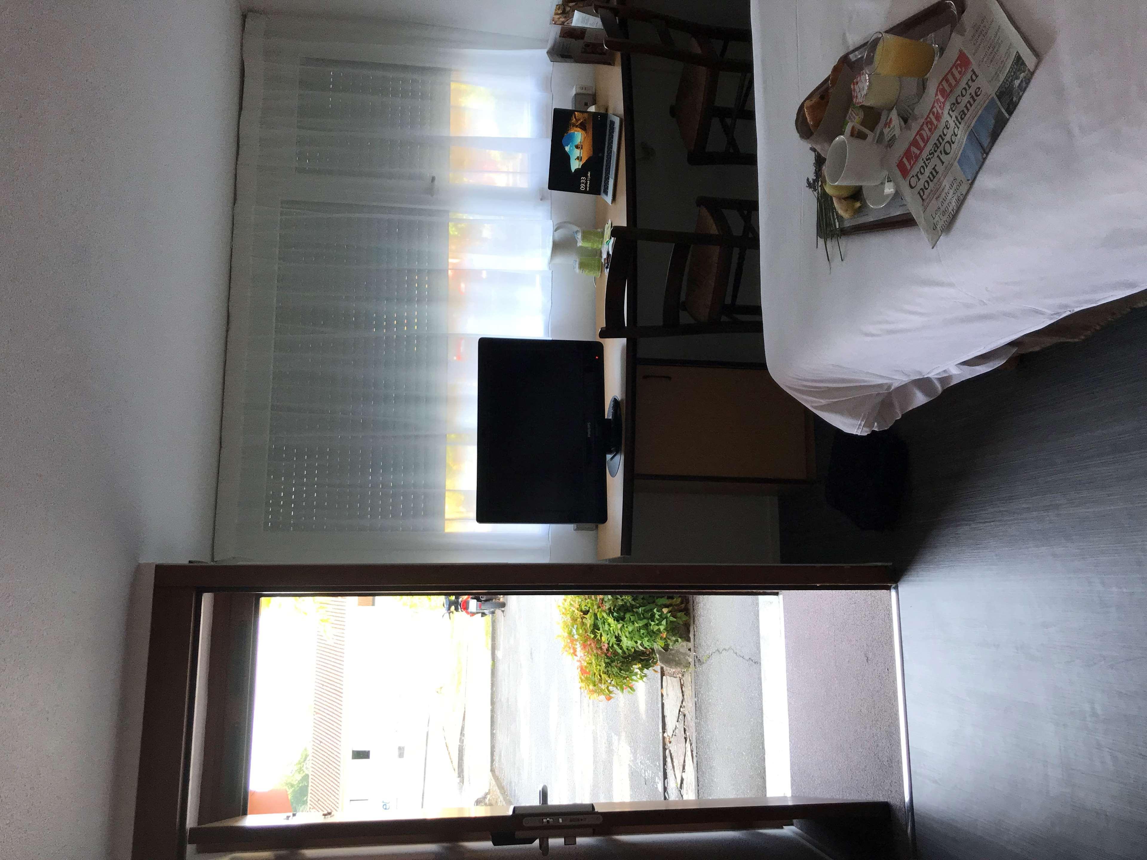 กัมปานีเล กาออร์ Hotel การ์ออร์ ภายนอก รูปภาพ