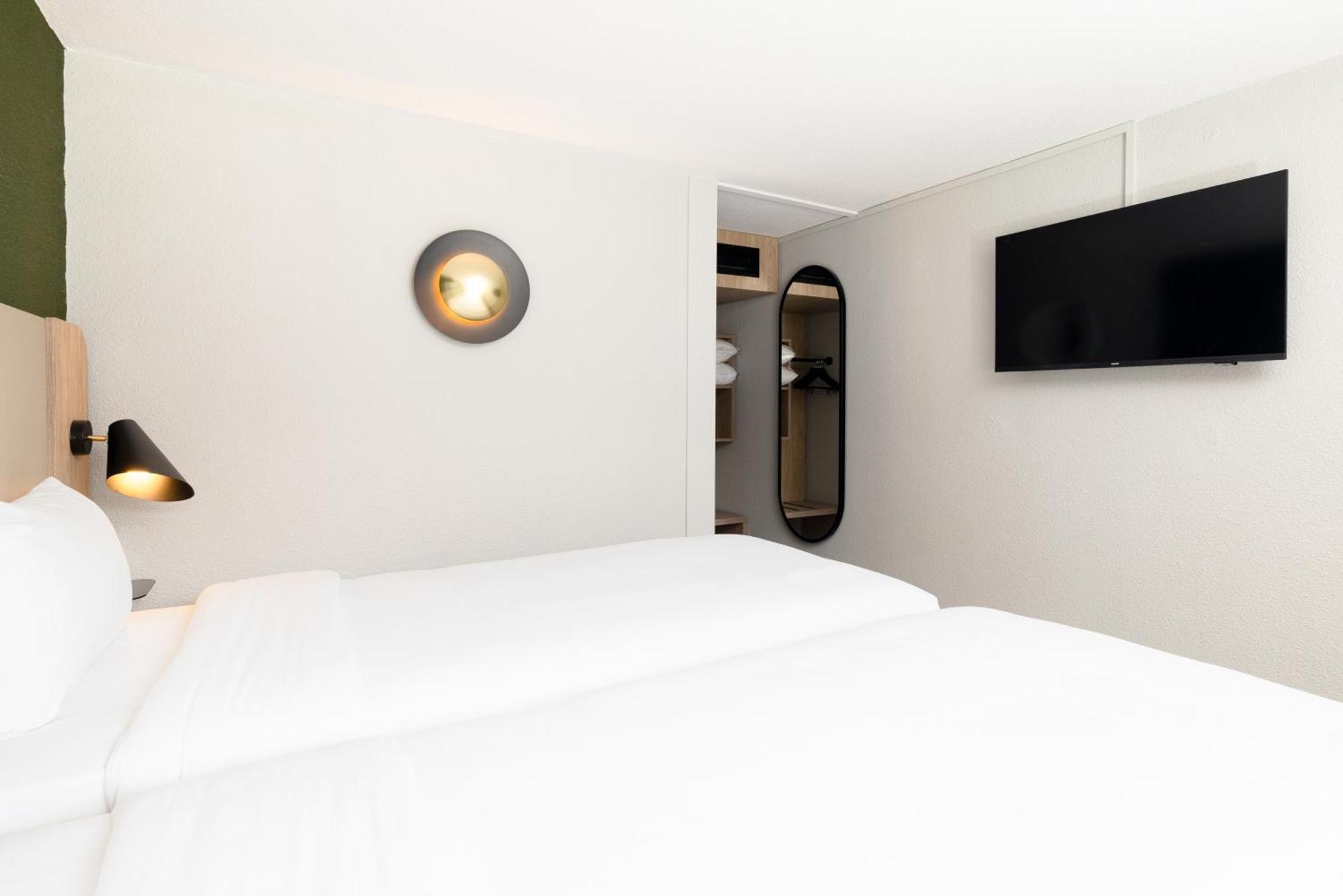 กัมปานีเล กาออร์ Hotel การ์ออร์ ภายนอก รูปภาพ